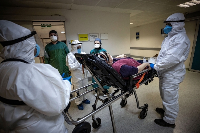 Koronavirüsle savaşın ön cephesi: 112